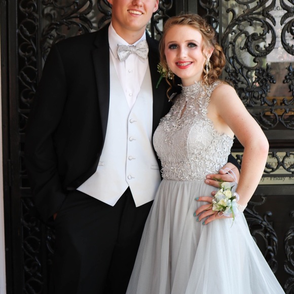 Prom Dress - Picture 3 of 8